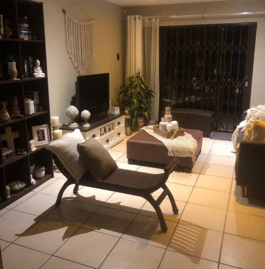 2 Bedroom Property for Sale in Sherwood Eastern Cape